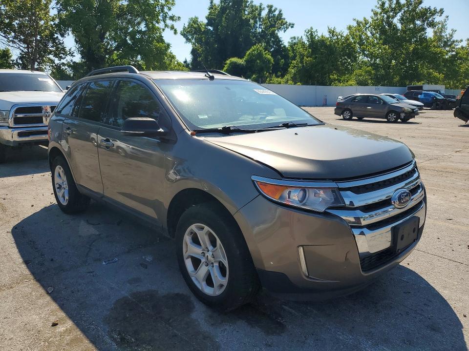 2FMDK3JC1EBB38539 2014 FORD EDGE photo no. 4