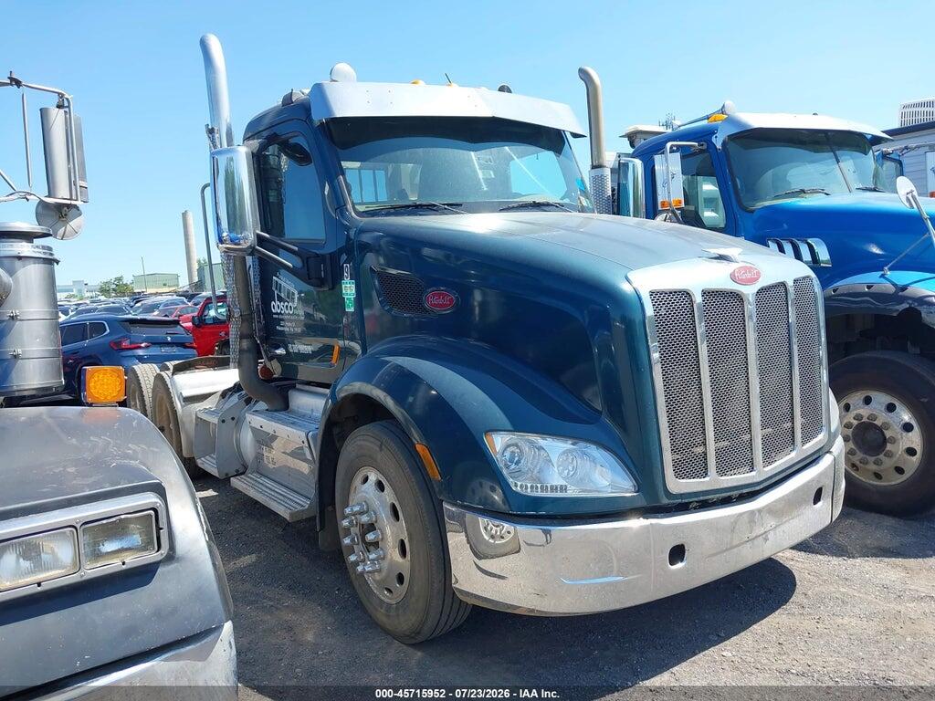 1XPBDP9X8FD284628 2015 PETERBILT 579 photo no. 12