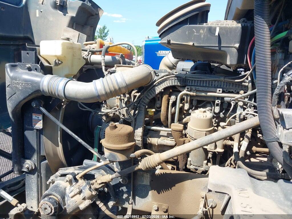 1XPBDP9X8FD284628 2015 PETERBILT 579 photo no. 9