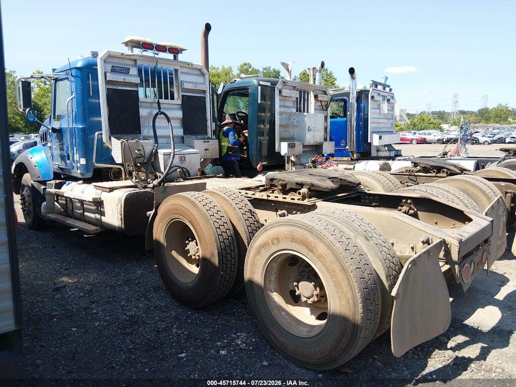 1M1AX07Y2DM015240 2013 MACK 700 photo no. 3