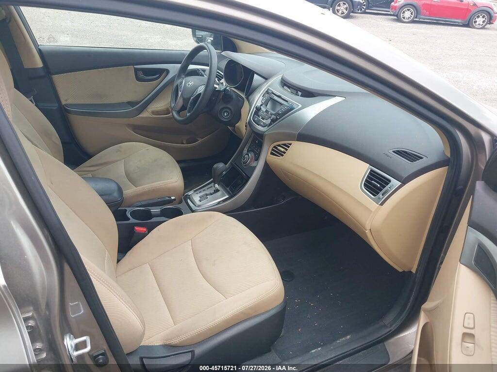 5NPDH4AE3DH302435 2013 HYUNDAI ELANTRA photo no. 5