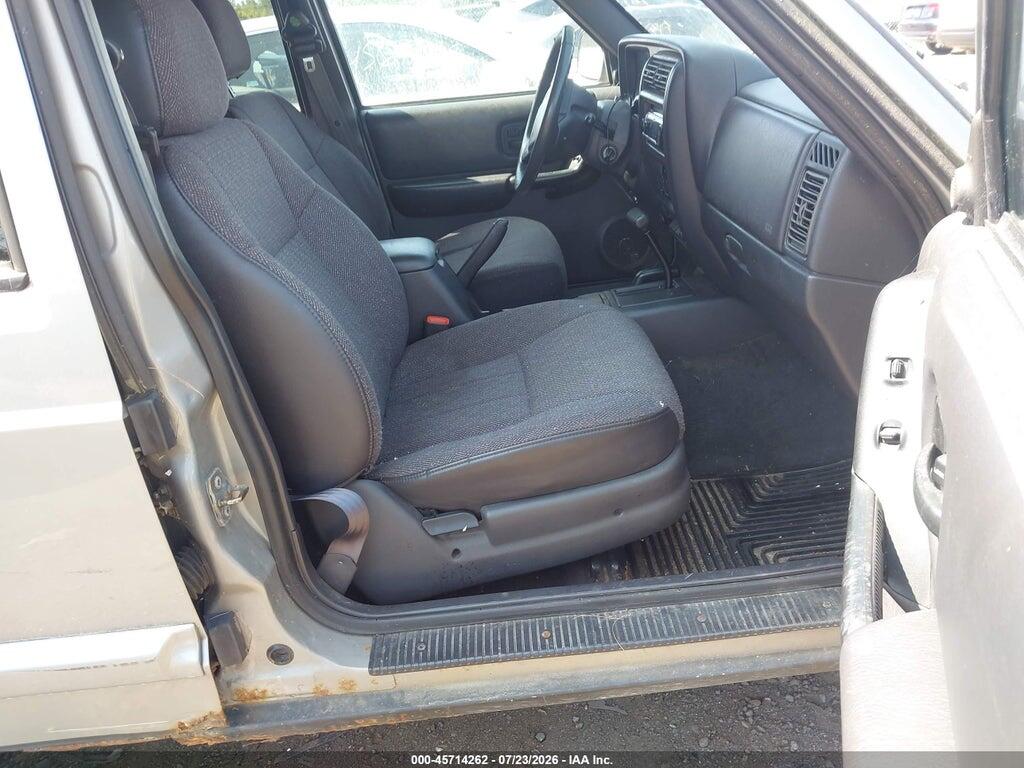 1J4FF58S7YL233535 2000 JEEP CHEROKEE photo no. 5