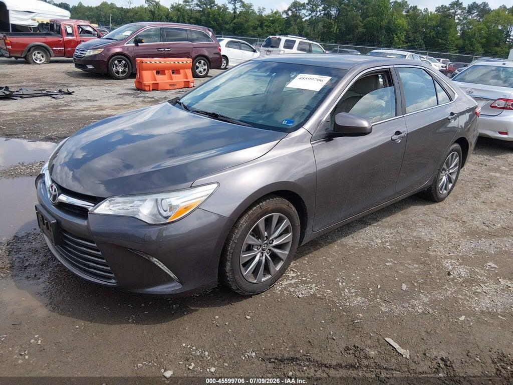 4T4BF1FK1GR568719 2016 TOYOTA CAMRY photo no. 2