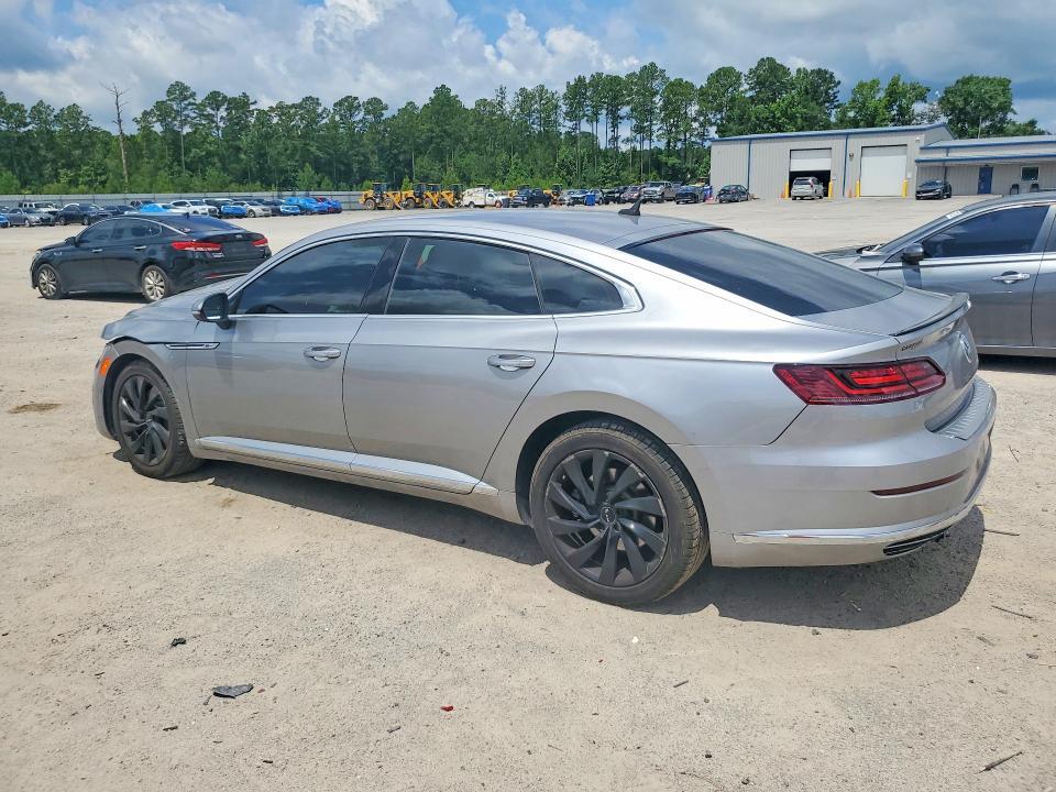 2019 VOLKSWAGEN ARTEON SE — Фото 2 из 12