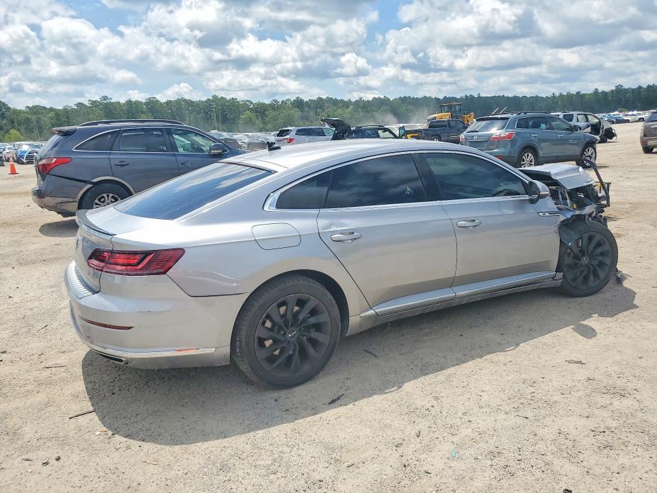 2019 VOLKSWAGEN ARTEON SE — Фото 3 из 12