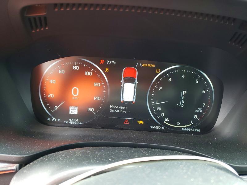 2019 VOLVO XC60 T5 — Фото 9 из 13