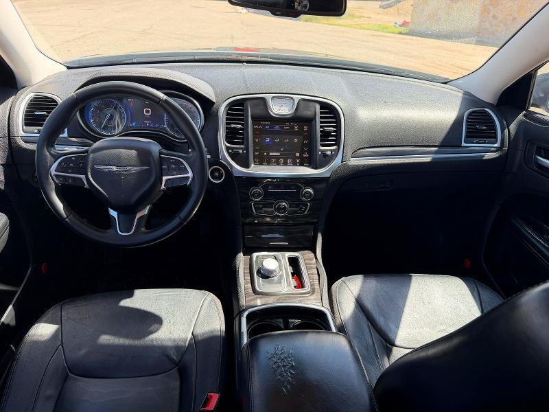 2C3CCAAG0FH785943 2015 CHRYSLER 300 photo no. 9