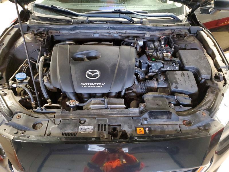 JM1BN1V73J1164716 2018 MAZDA 3 photo no. 11