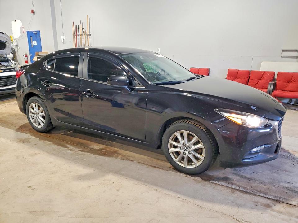 JM1BN1V73J1164716 2018 MAZDA 3 photo no. 4