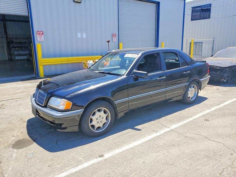 1998 MERCEDES-BENZ C WDBHA23G3WA602655