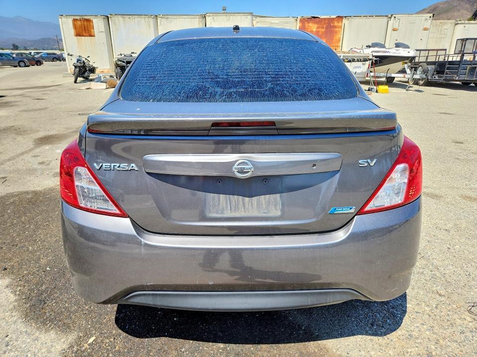 2016 NISSAN VERSA 1.6 SV — Фото 6 из 12