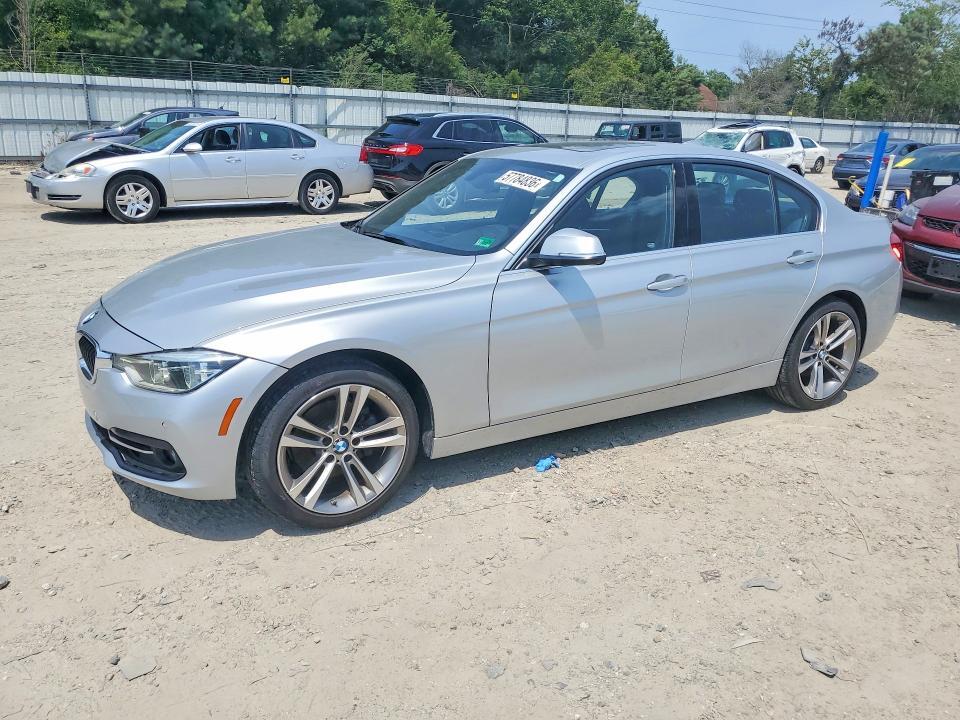 WBA8D9C55JA615560 2018 BMW 330 photo no. 1