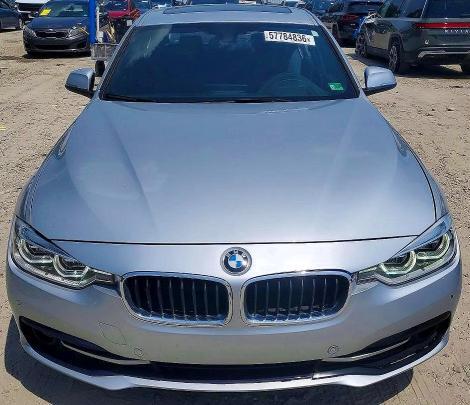 WBA8D9C55JA615560 2018 BMW 330 photo no. 5