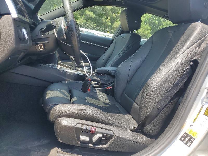 WBA8D9C55JA615560 2018 BMW 330 photo no. 7