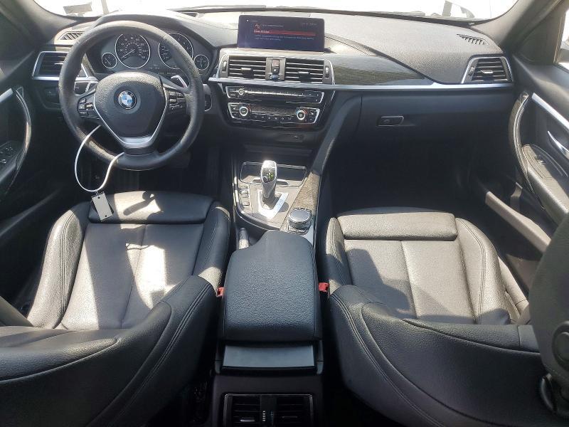 WBA8D9C55JA615560 2018 BMW 330 photo no. 8