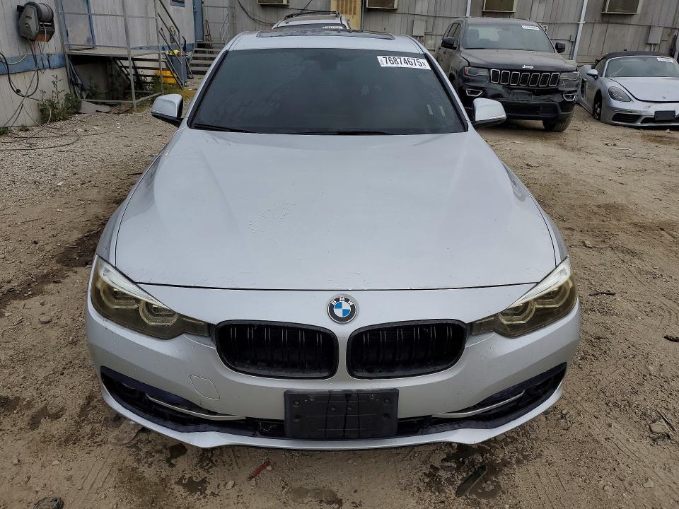 2018 BMW 330 I — Фото 5 из 12