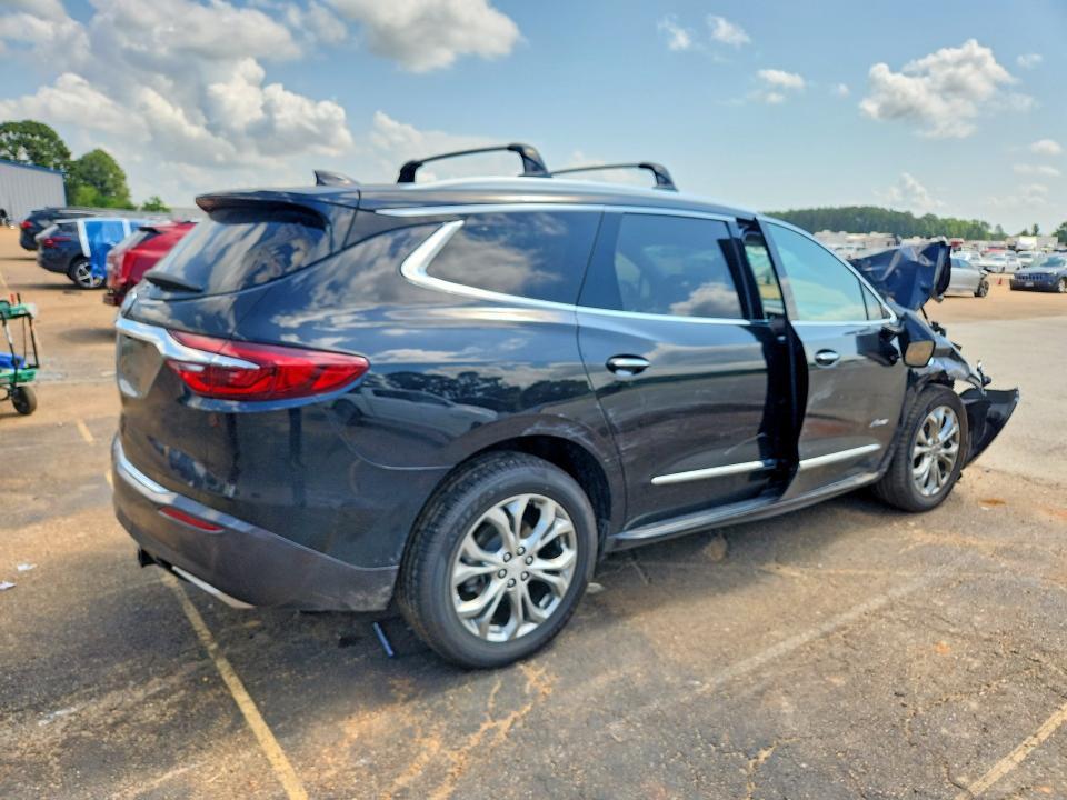 2018 BUICK ENCLAVE AVENIR — Фото 3 из 13