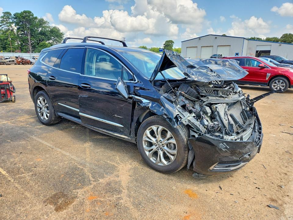 2018 BUICK ENCLAVE AVENIR — Фото 4 из 13