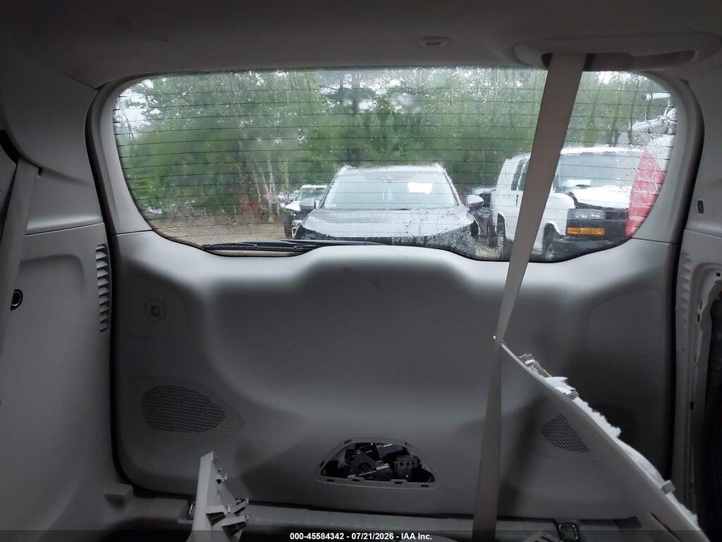 2C4RC1EG7JR306162 2018 CHRYSLER PACIFICA photo no. 8