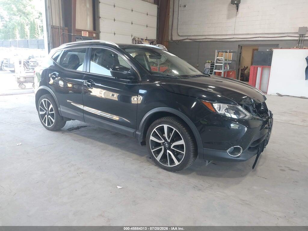 JN1BJ1CR7JW210571 2018 NISSAN ROGUE SPORT photo no. 1