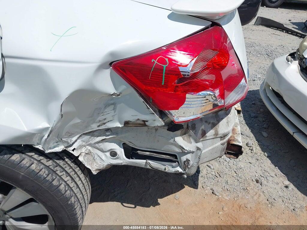1HGCS1B38CA006889 2012 HONDA ACCORD photo no. 6