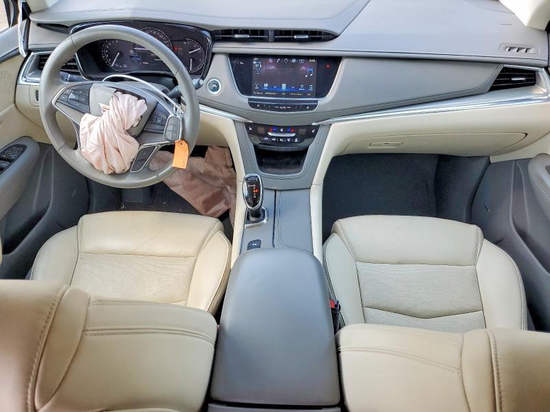 2018 CADILLAC XT5 LUXURY — Фото 8 из 12