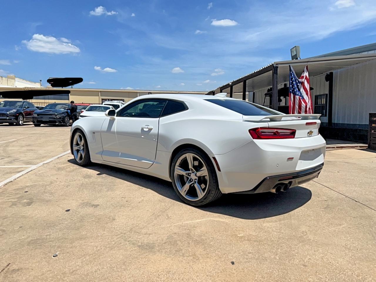 2018 CHEVROLET CAMARO SS — Фото 3 из 12