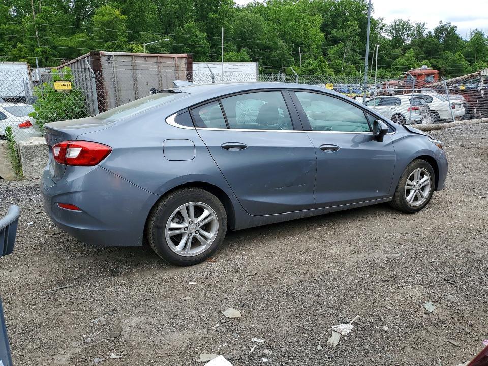 2018 CHEVROLET CRUZE LT — Фото 3 из 12