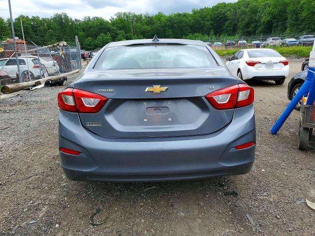 2018 CHEVROLET CRUZE LT — Фото 6 из 12