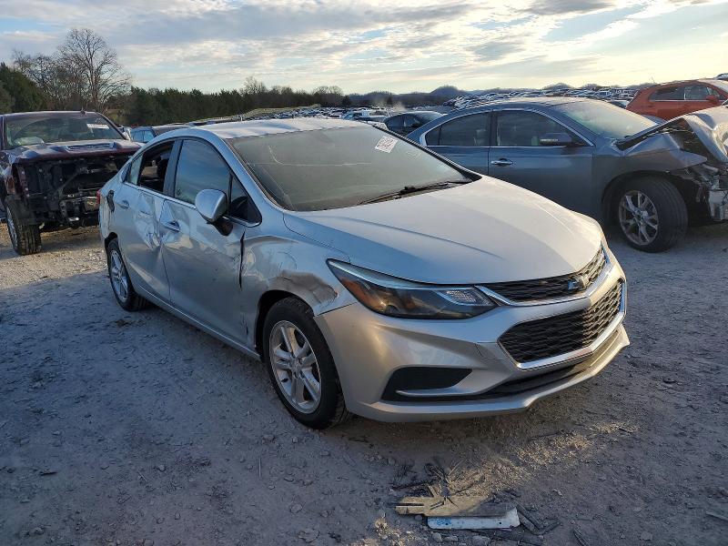 2018 CHEVROLET CRUZE LT — Фото 4 из 12