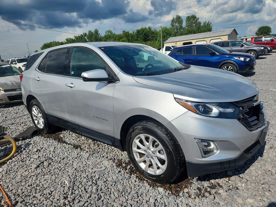 2018 CHEVROLET EQUINOX LT — Фото 4 из 13