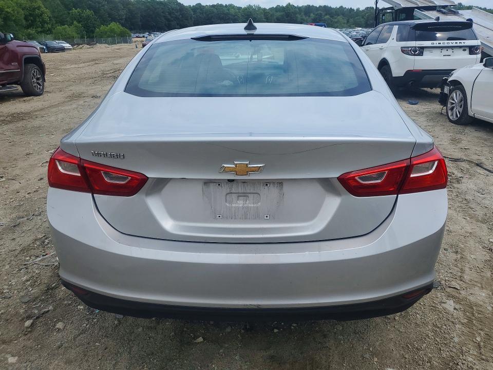 2018 CHEVROLET MALIBU LS — Фото 6 из 12