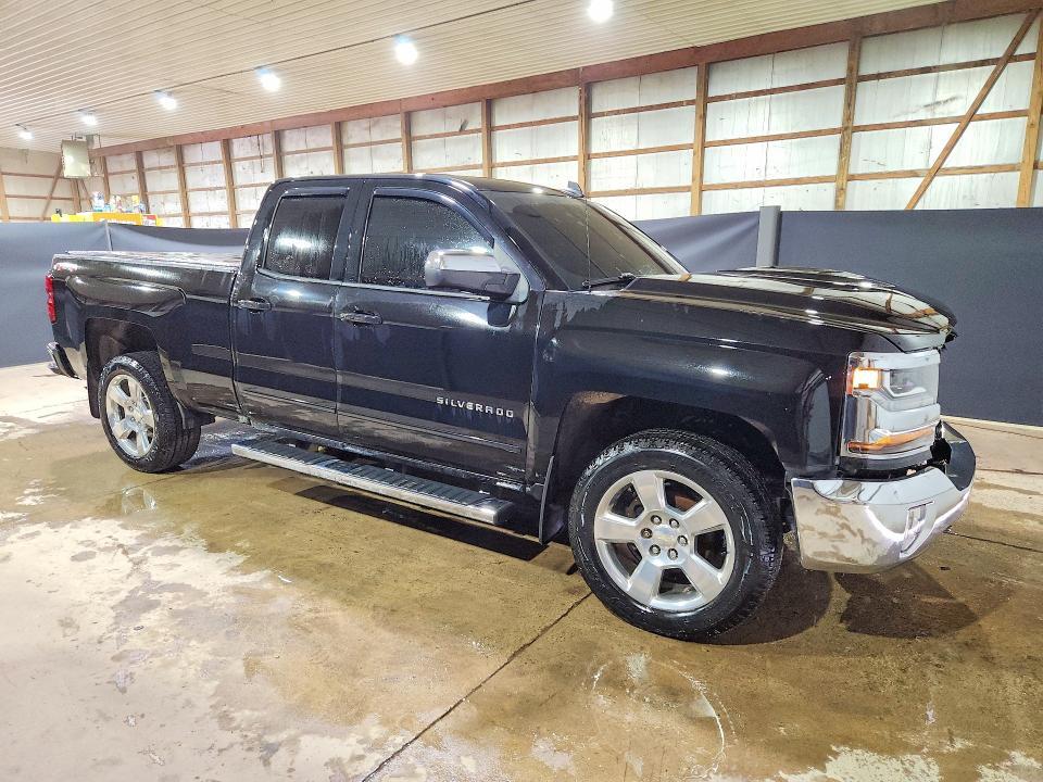 2018 CHEVROLET SILVERADO K1500 LT — Фото 4 из 12