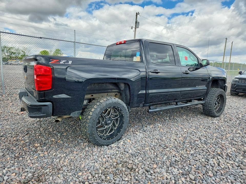 2018 CHEVROLET SILVERADO K1500 LT — Фото 3 из 12