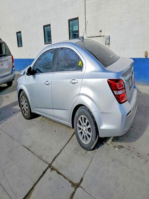 2018 CHEVROLET SONIC LT — Фото 2 из 12