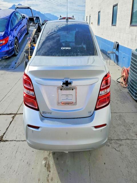 2018 CHEVROLET SONIC LT — Фото 6 из 12