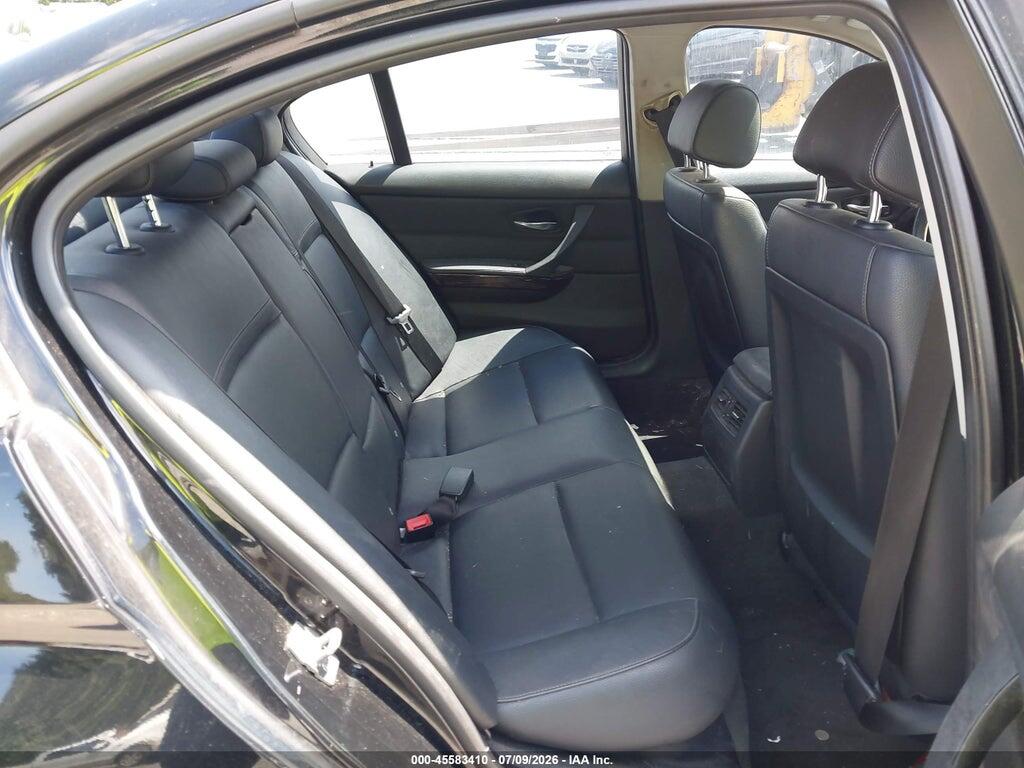 WBAPH5C54BA443709 2011 BMW 328I photo no. 8