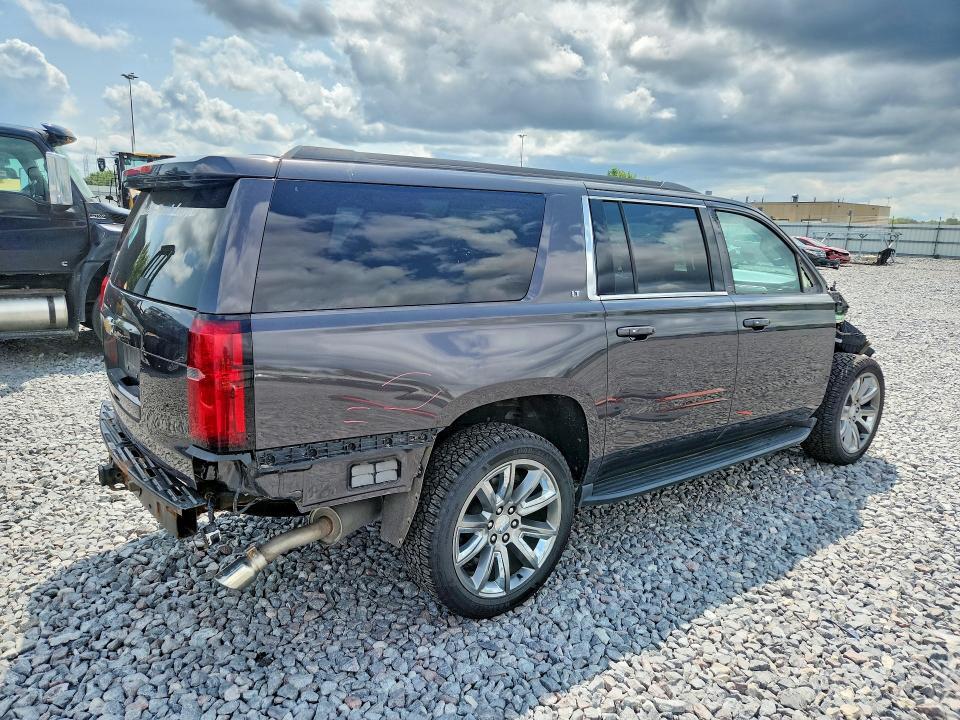2018 CHEVROLET SUBURBAN K1500 LT — Фото 3 из 13
