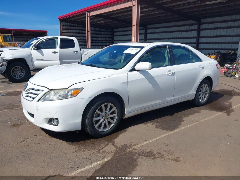 4T1BF3EK9BU616032 2011 TOYOTA CAMRY photo no. 2