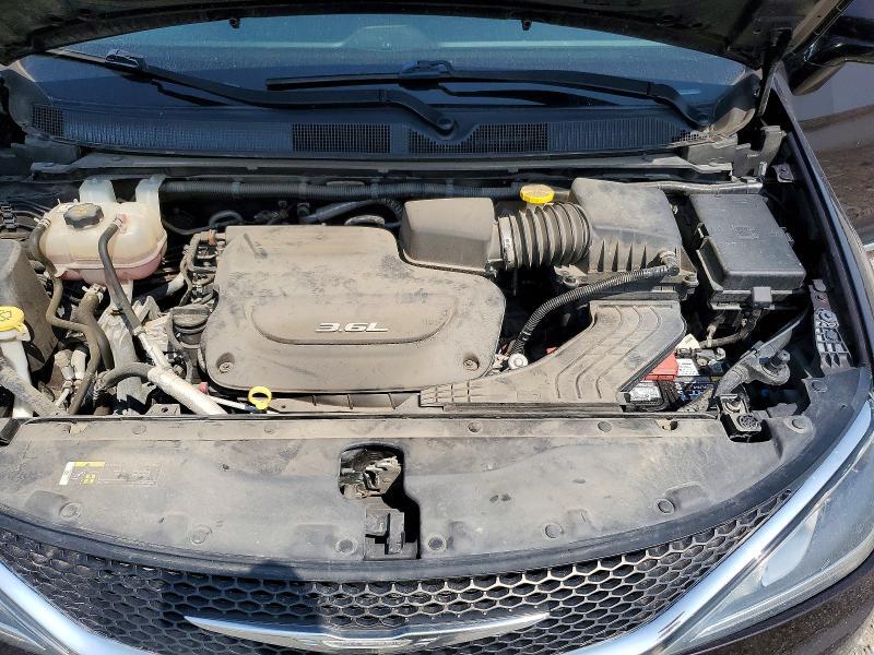2018 CHRYSLER PACIFICA TOURING L — Фото 12 из 13