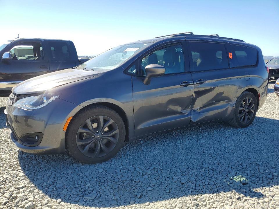 2C4RC1EG7JR289363 2018 CHRYSLER PACIFICA photo no. 1