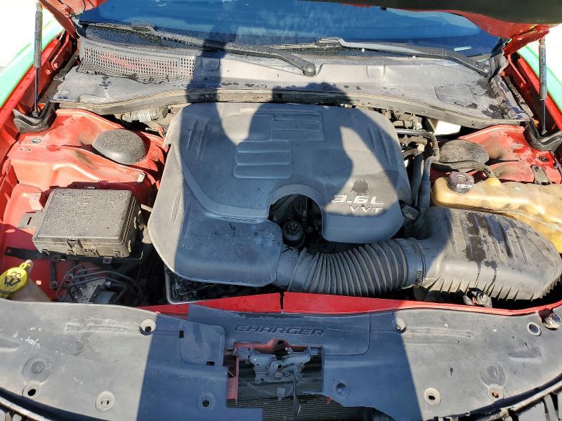 2C3CDXHG8JH335231 2018 DODGE CHARGER photo no. 11