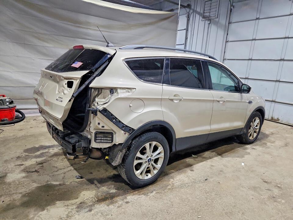 2018 FORD ESCAPE SEL — Фото 3 из 14