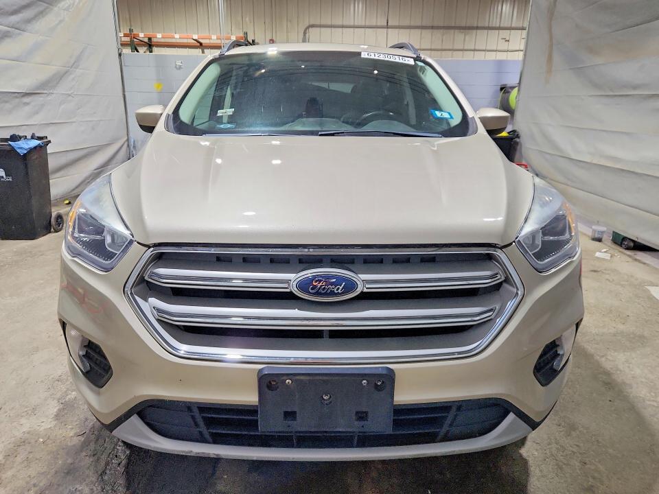 2018 FORD ESCAPE SEL — Фото 5 из 14