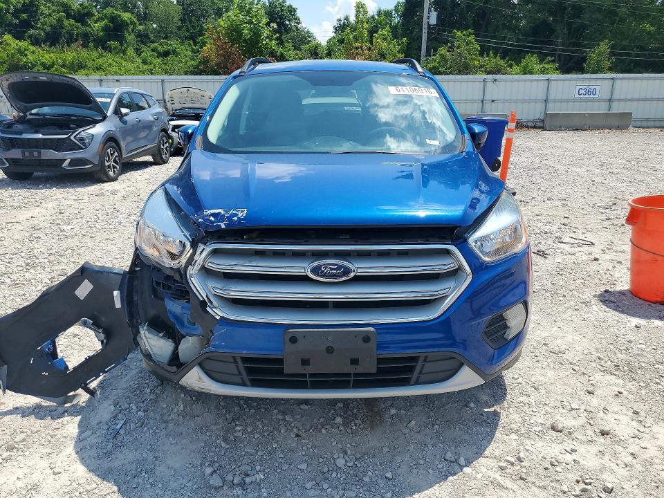 1FMCU0GD3JUC56505 2018 FORD ESCAPE photo no. 5