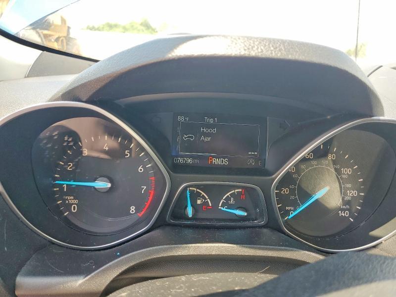 1FMCU0GD3JUC56505 2018 FORD ESCAPE photo no. 9