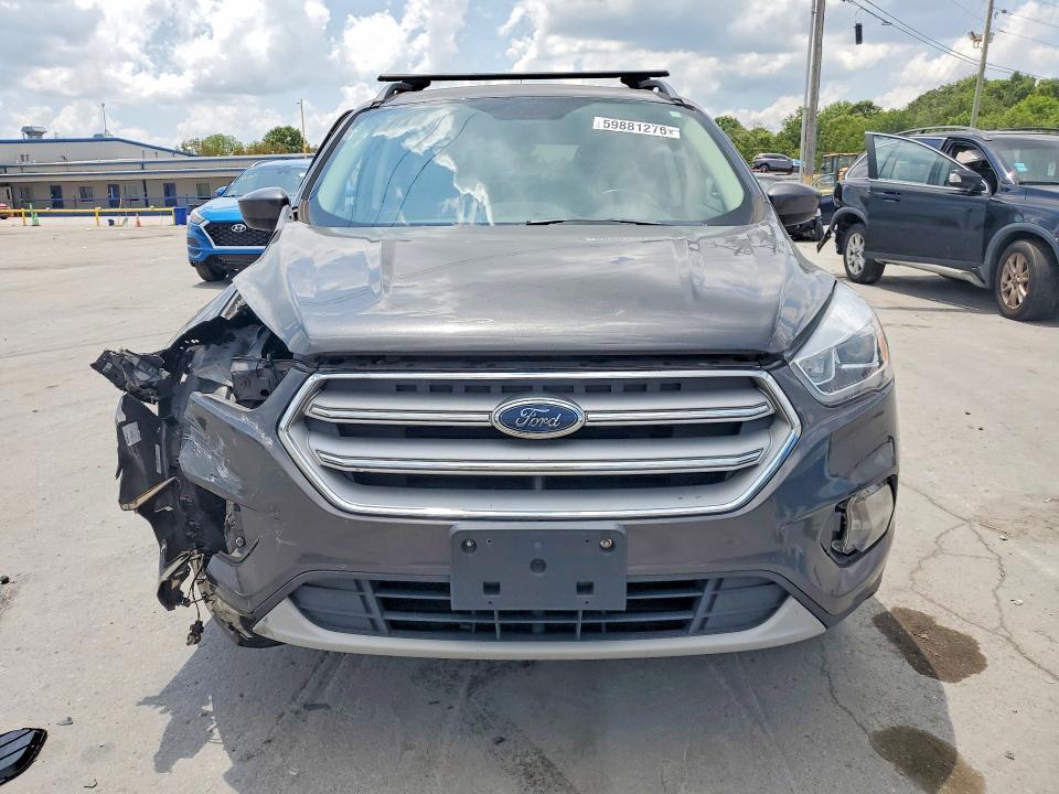 2018 FORD ESCAPE SEL — Фото 5 из 13