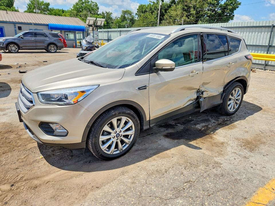1FMCU9J90JUB83540 2018 FORD ESCAPE photo no. 1
