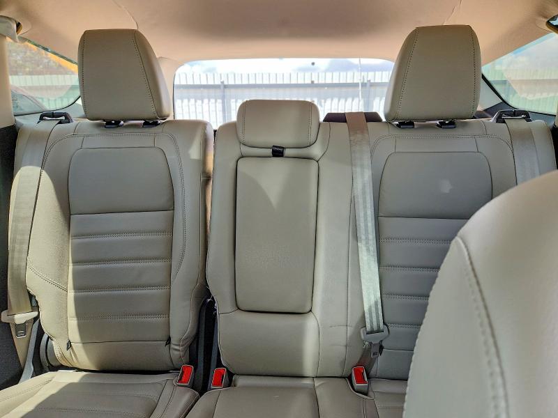 1FMCU9J90JUB83540 2018 FORD ESCAPE photo no. 10