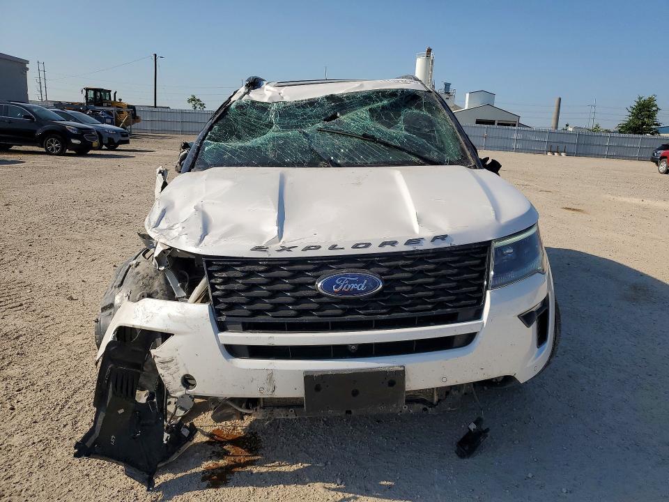 1FM5K8GT4JGA55795 2018 FORD EXPLORER photo no. 5